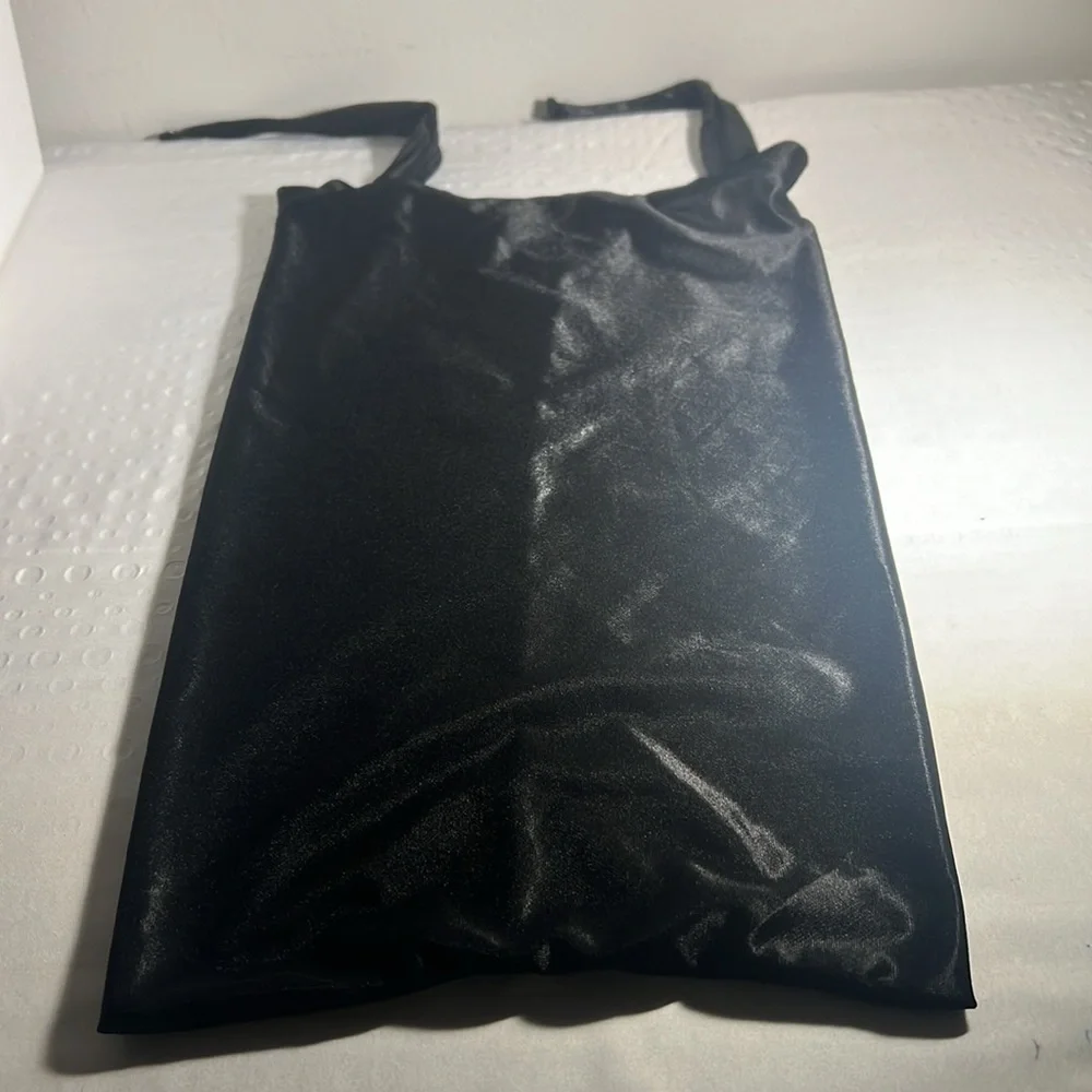 Set of 3 hair accesories includes black satin night cover to keep your hair nice